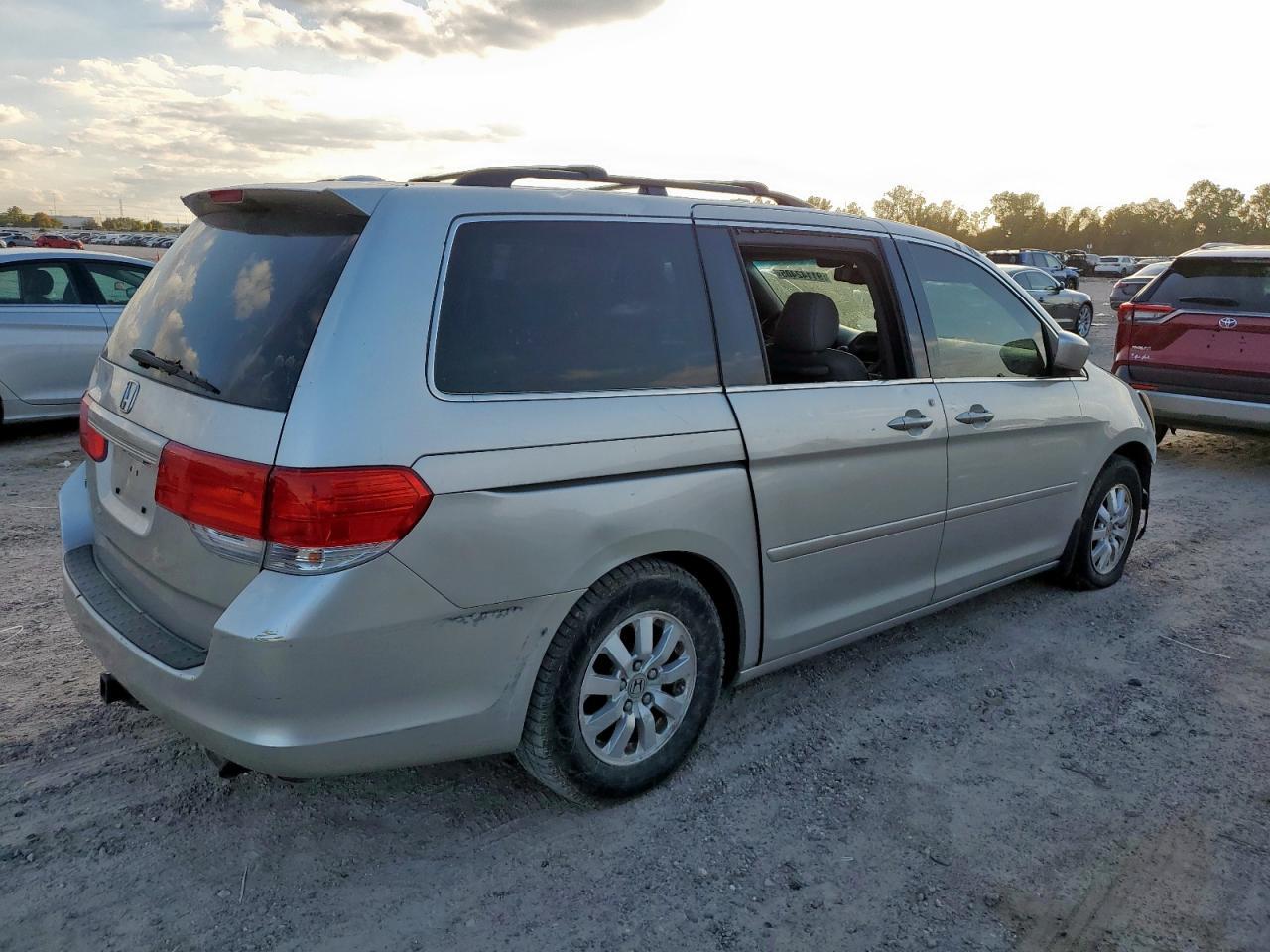 2009 Honda Odyss Ex-L - Фото 3