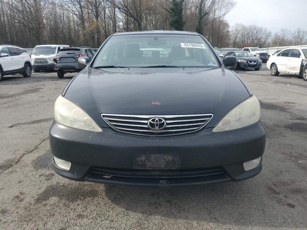 2005 Toyota Camry Le - Фото 5