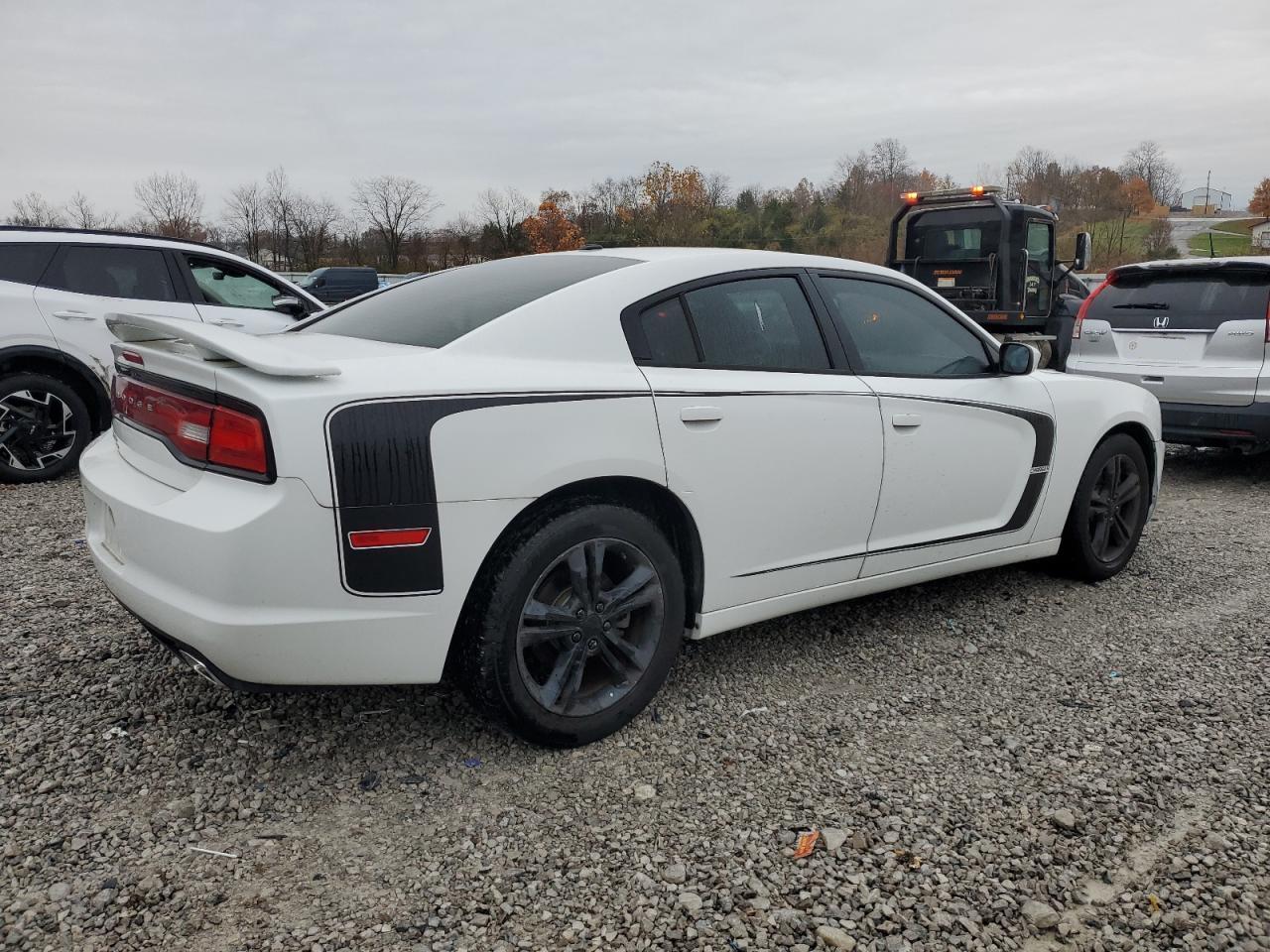 2013 Dodge Charger Sxt - Фото 3