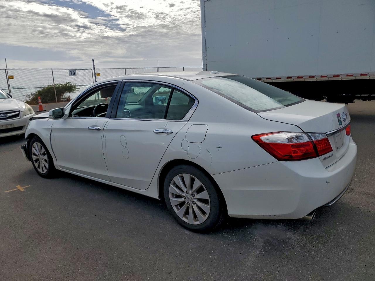 2015 Honda Accord Exl - Фото 2