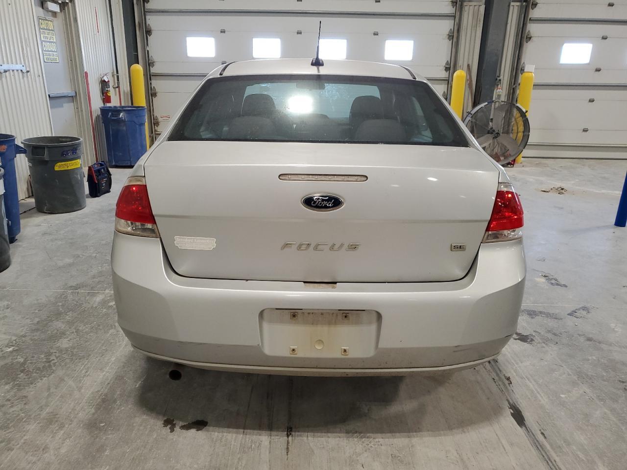 2011 Ford Focus Se - Фото 6