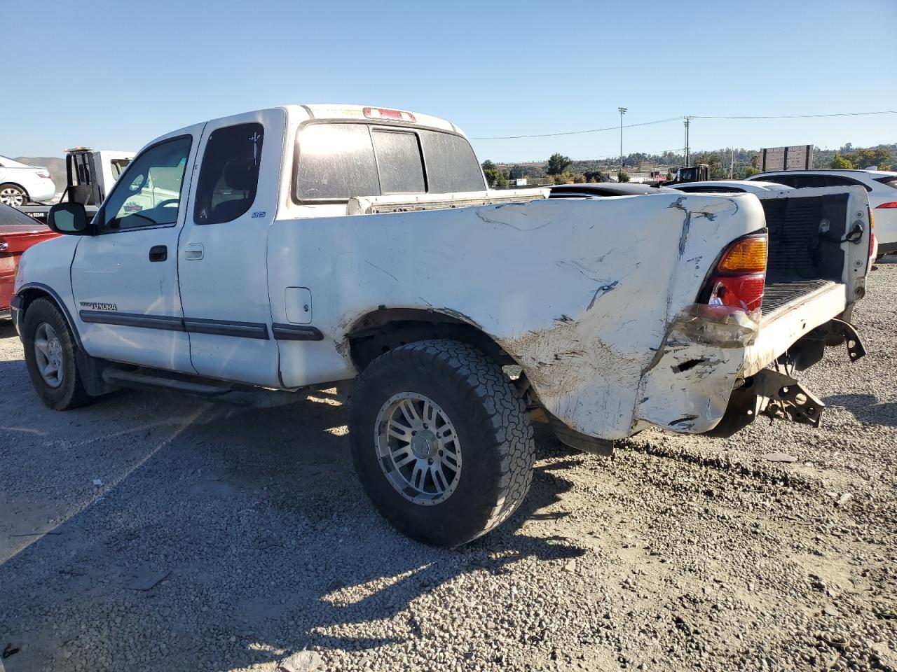 2001 Toyota Tundra - Image 2