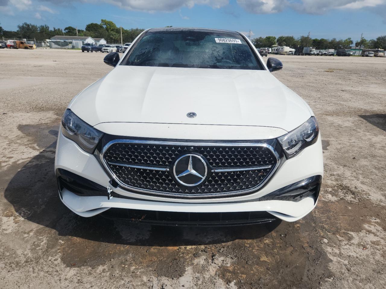 2026 Mercedes-Benz E 350 - Image 5