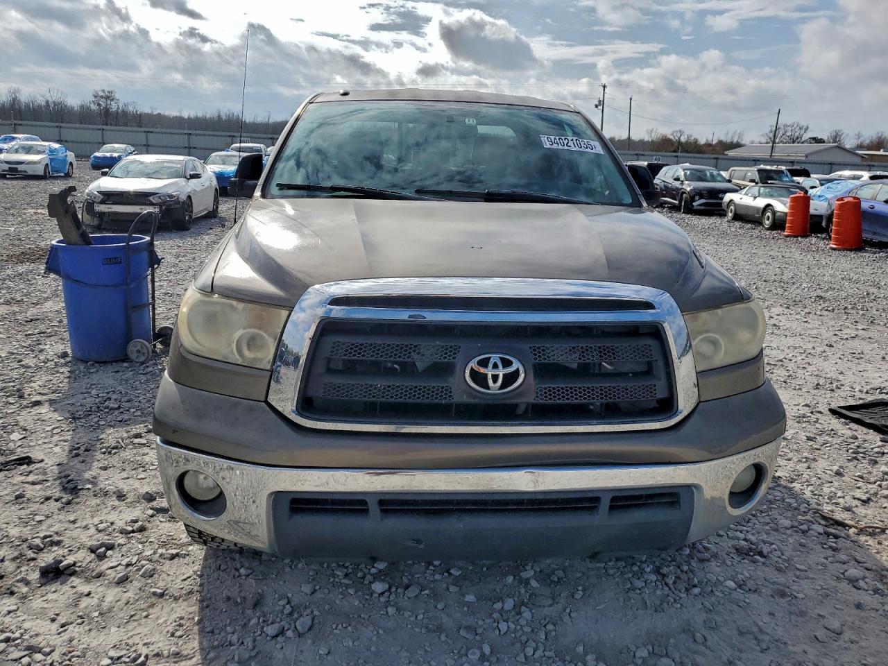 2013 Toyota Tundra Double Cab Sr5 - Image 5