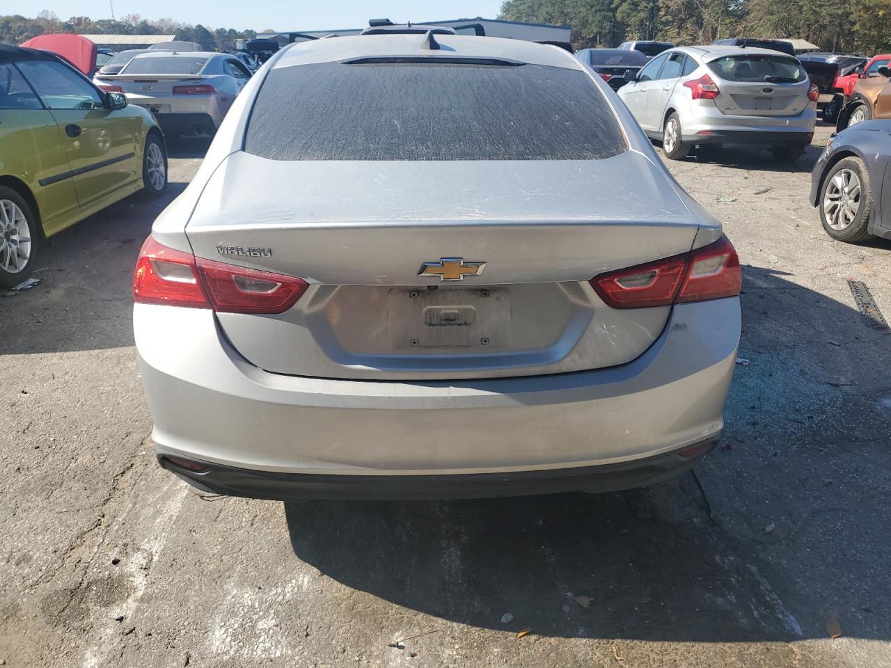 2018 Chevrolet Malibu Ls - Image 6