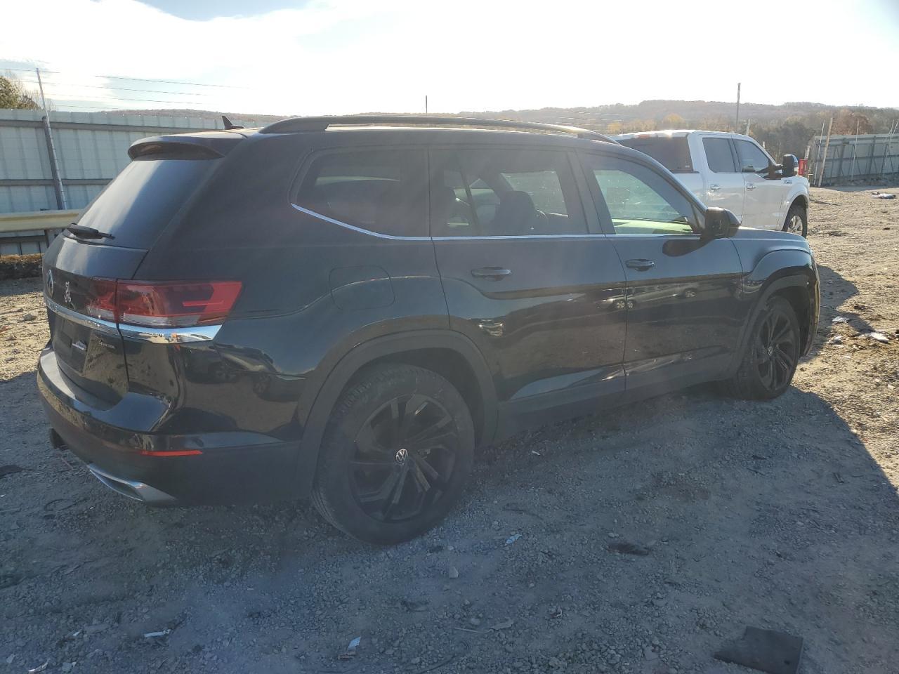 2023 Volkswagen Atlas Se - Фото 3