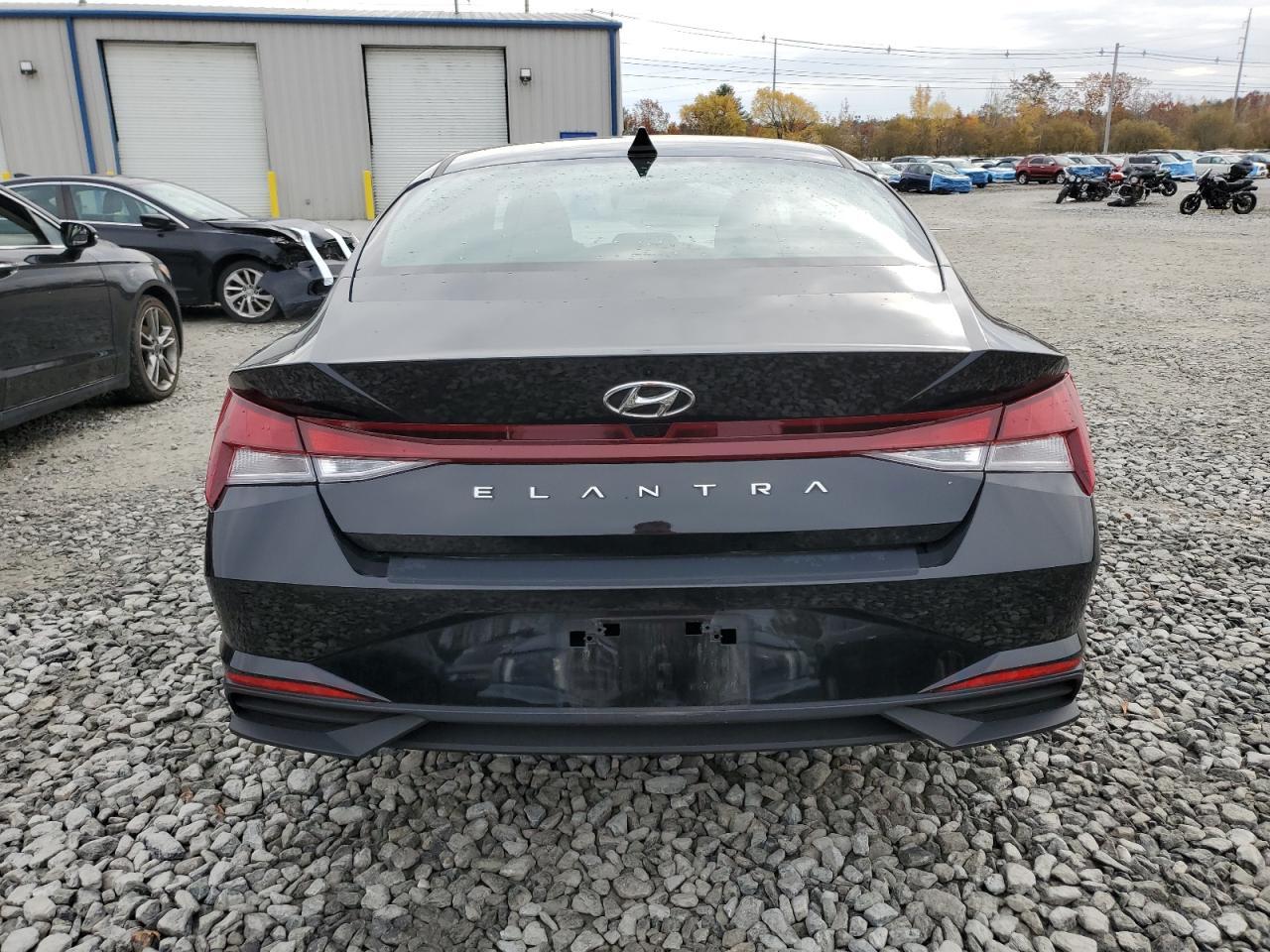 2023 Hyundai Elantra Sel - Фото 6