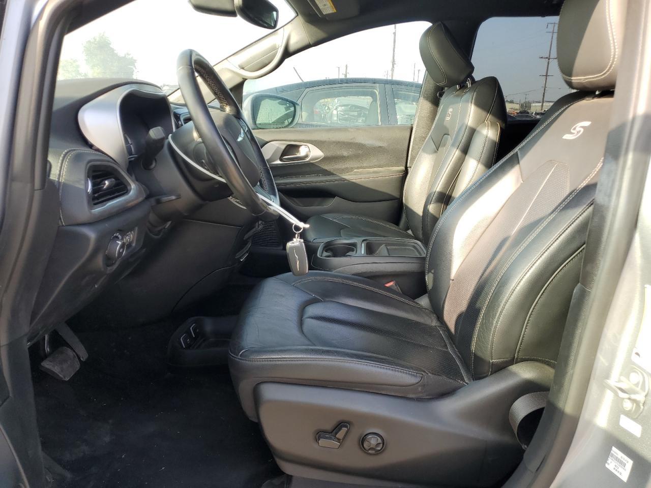 2020 Chrysler Pacifica Hybrid Touring L - Фото 7