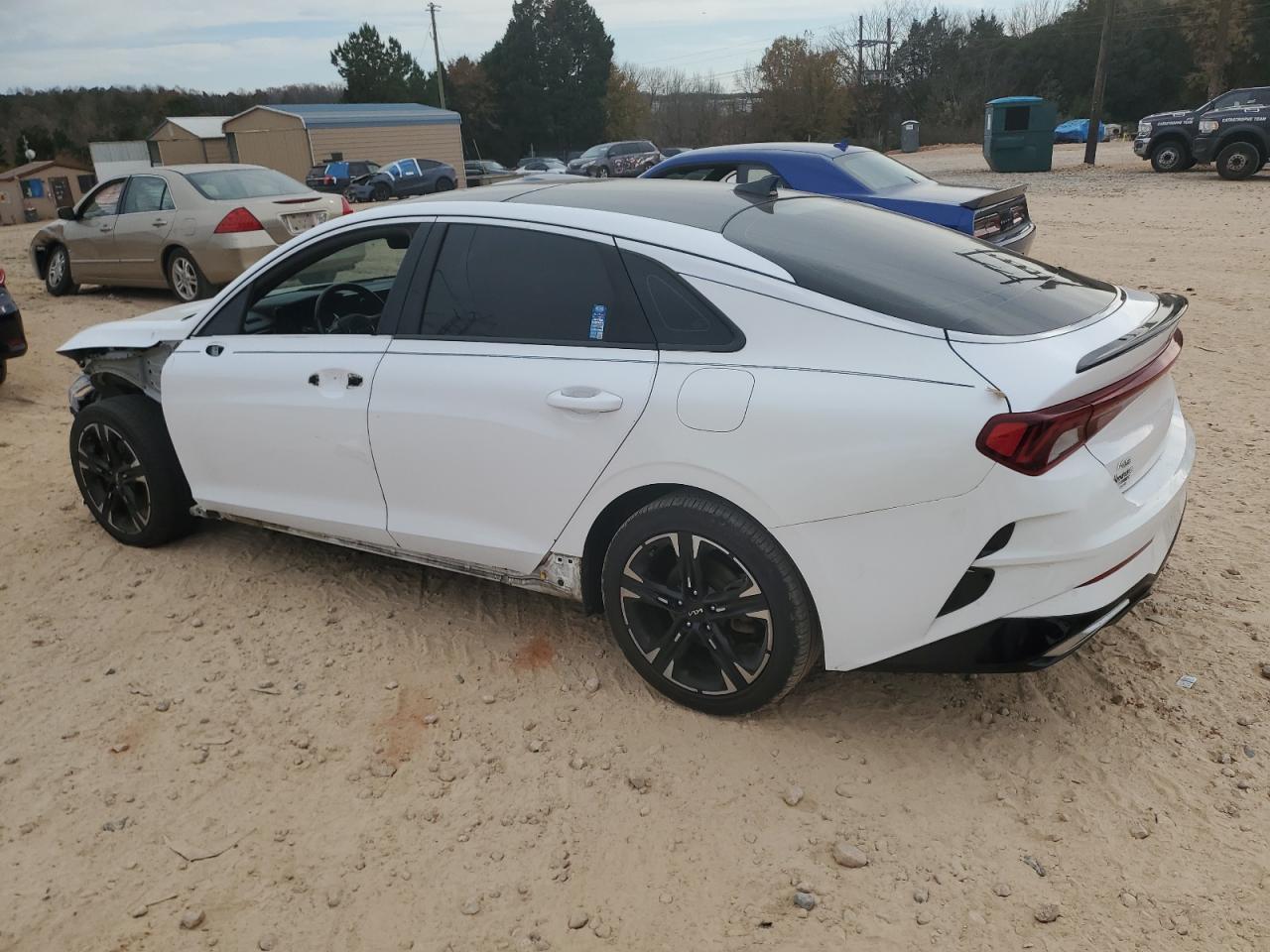 2022 Kia K5 Gt Line - Фото 2