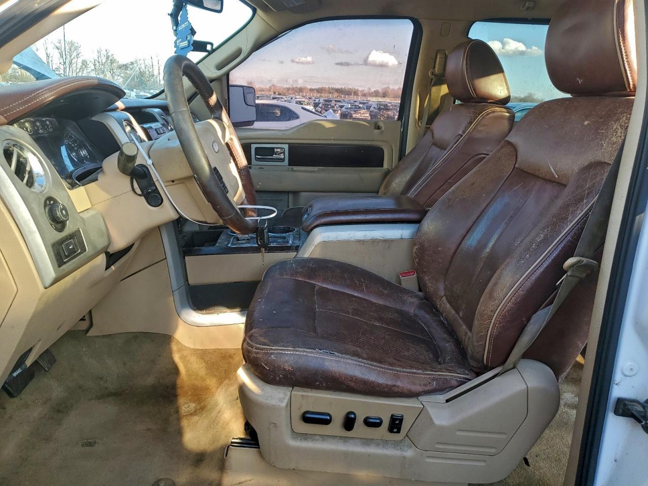 2011 Ford F-150 - Image 7
