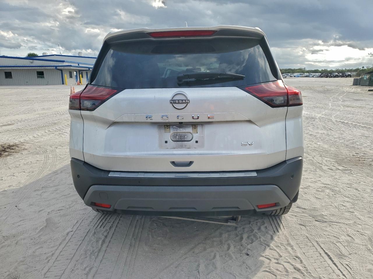 2023 Nissan Rogue Sv - Фото 6