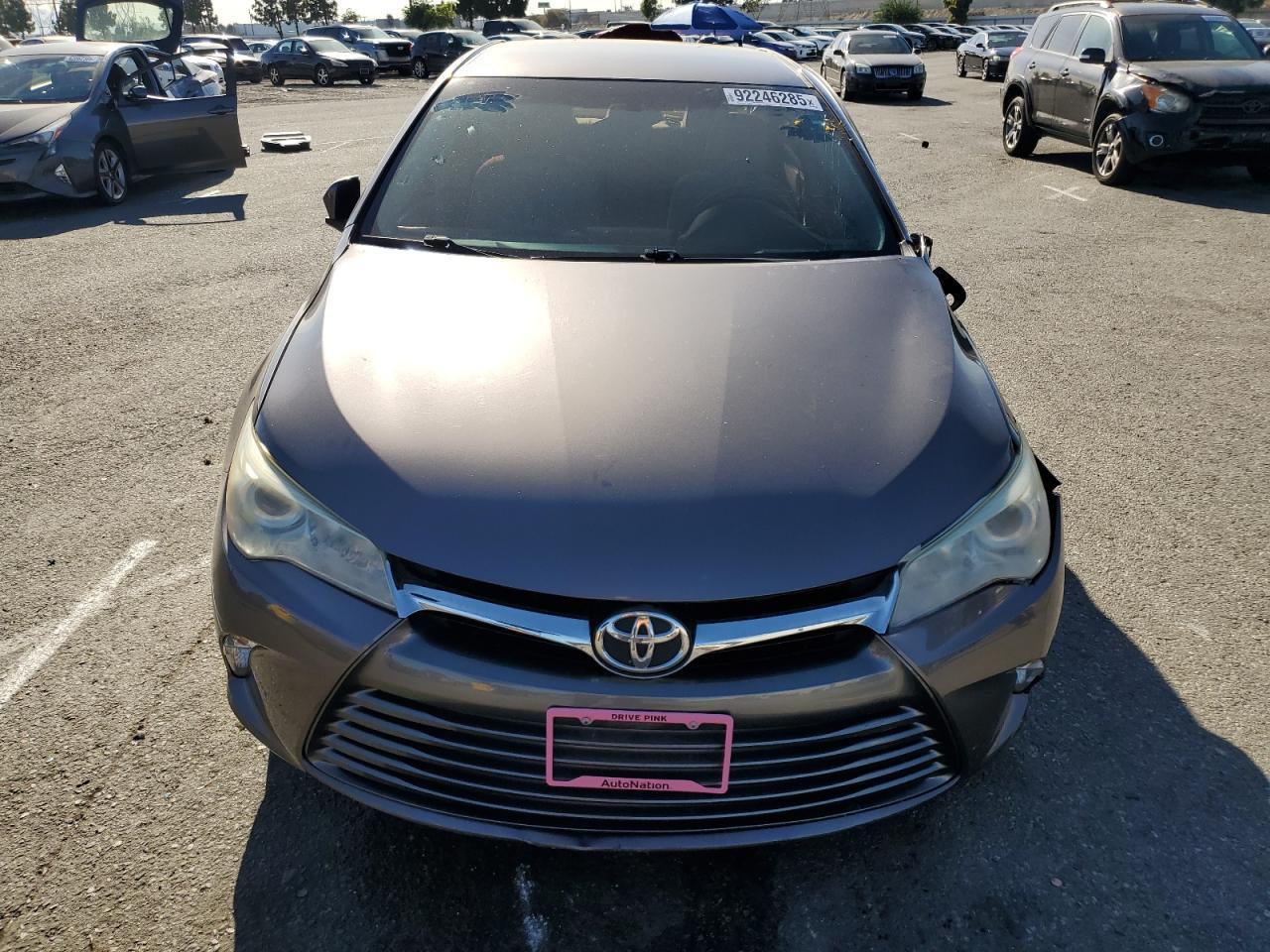 2015 Toyota Camry Le - Фото 5