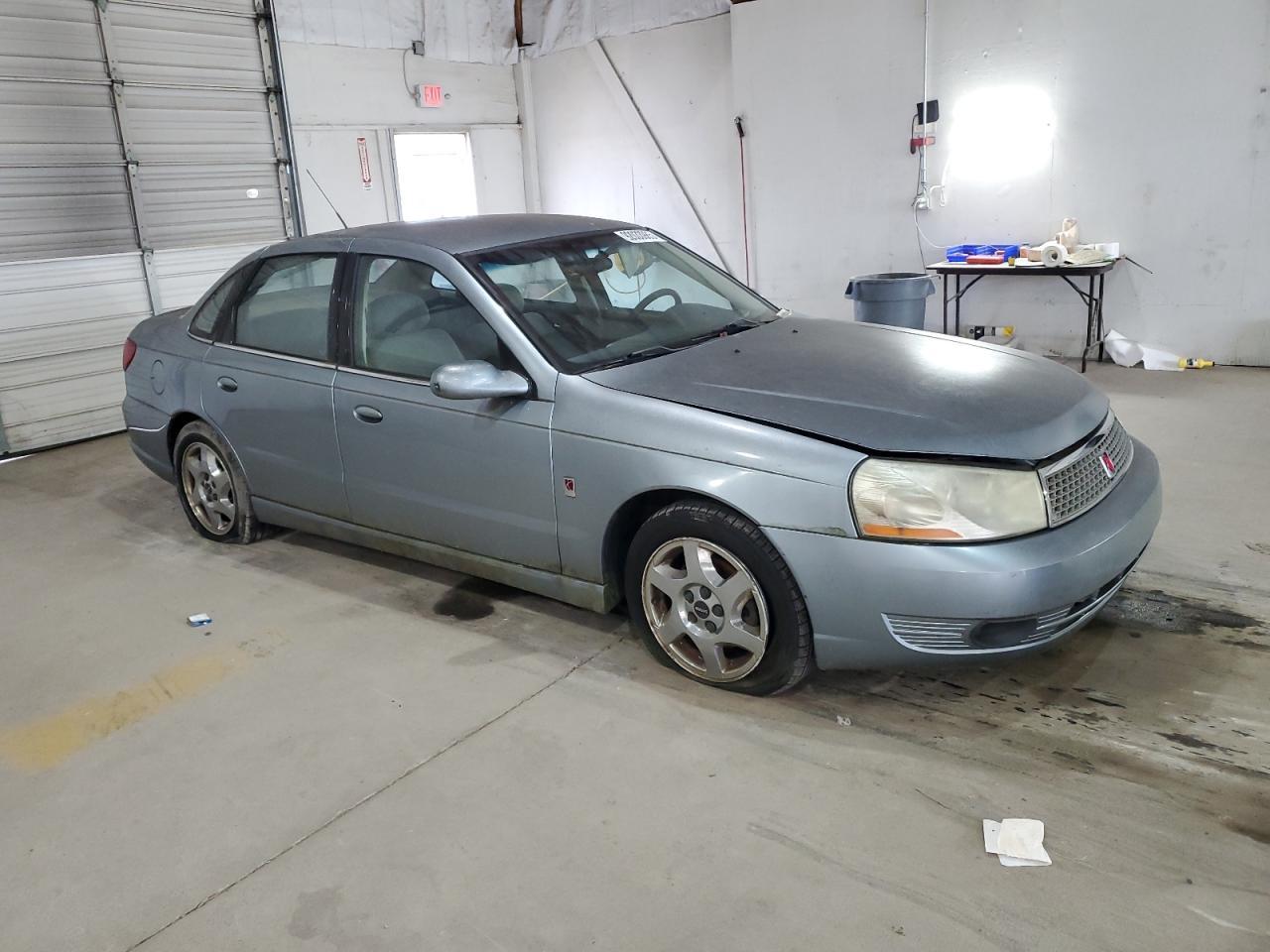 2005 Saturn L300 Level 2 - Image 4