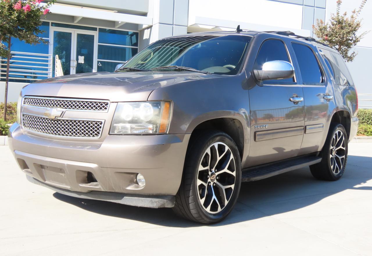 2011 Chevrolet Tahoe C1500 Lt - Image 2