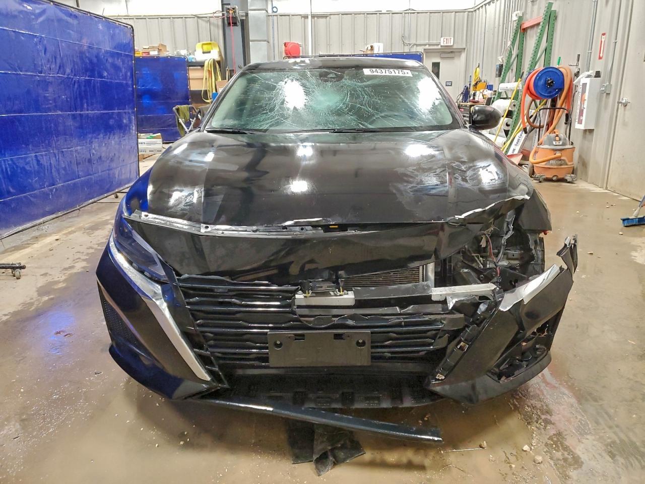 2023 Nissan Altima Sv - Image 5