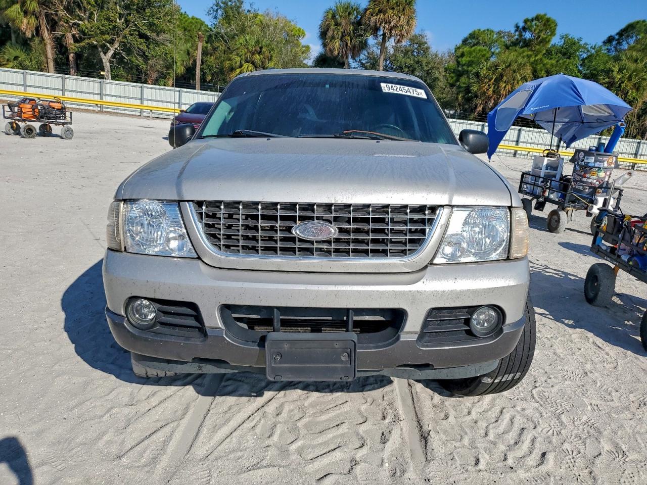 2004 Ford Explorer Xlt - Image 5