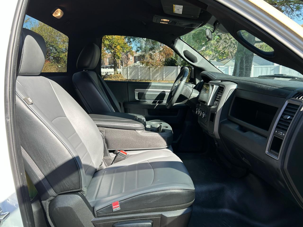 2022 Ram 1500 Classic Tradesman - Фото 5