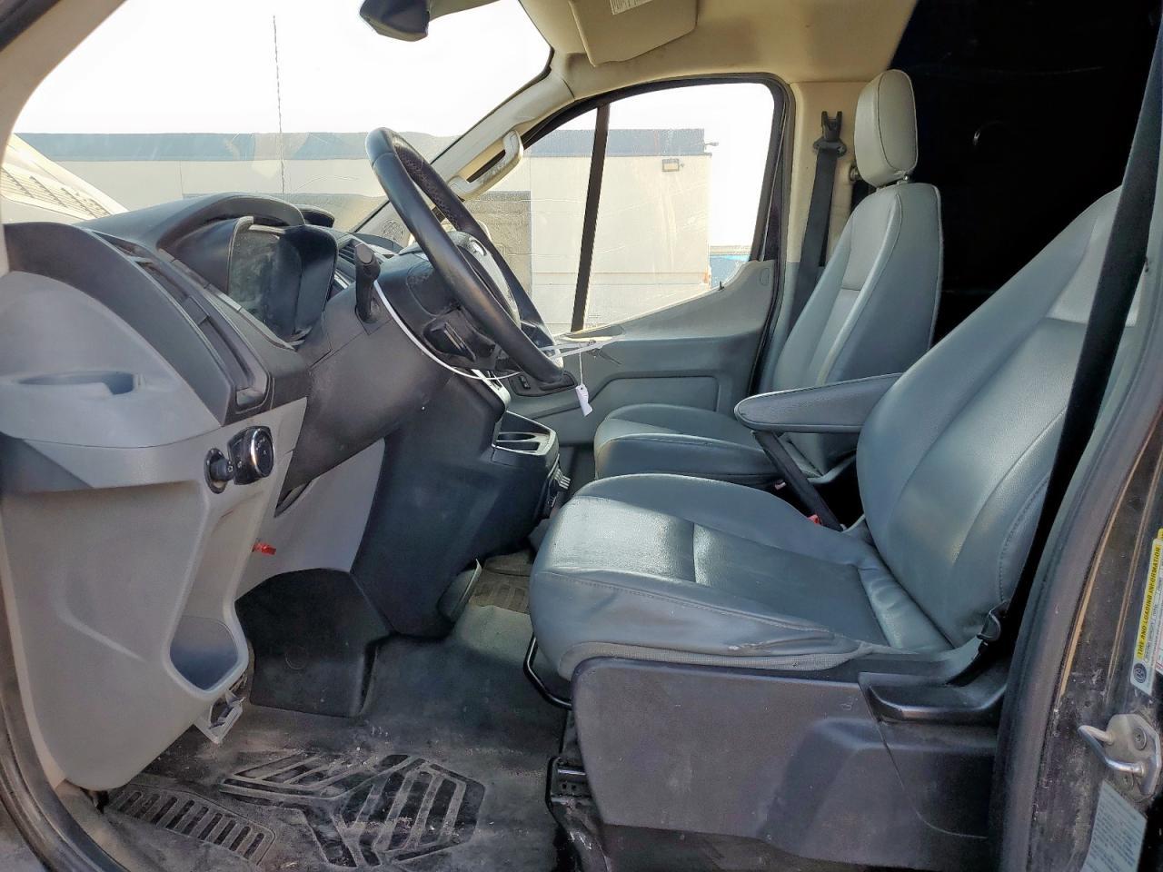 2015 Ford Transit Delivery Van - Фото 7