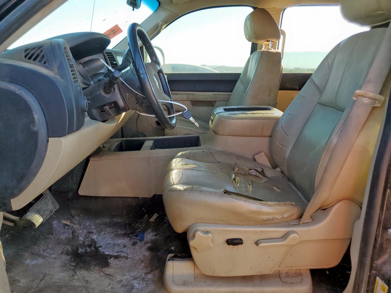 2011 Chevrolet Silverado K1500 Lt - Image 7