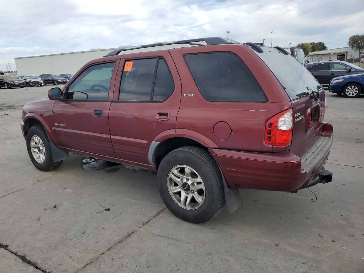 2002 Isuzu Rodeo S - Фото 2