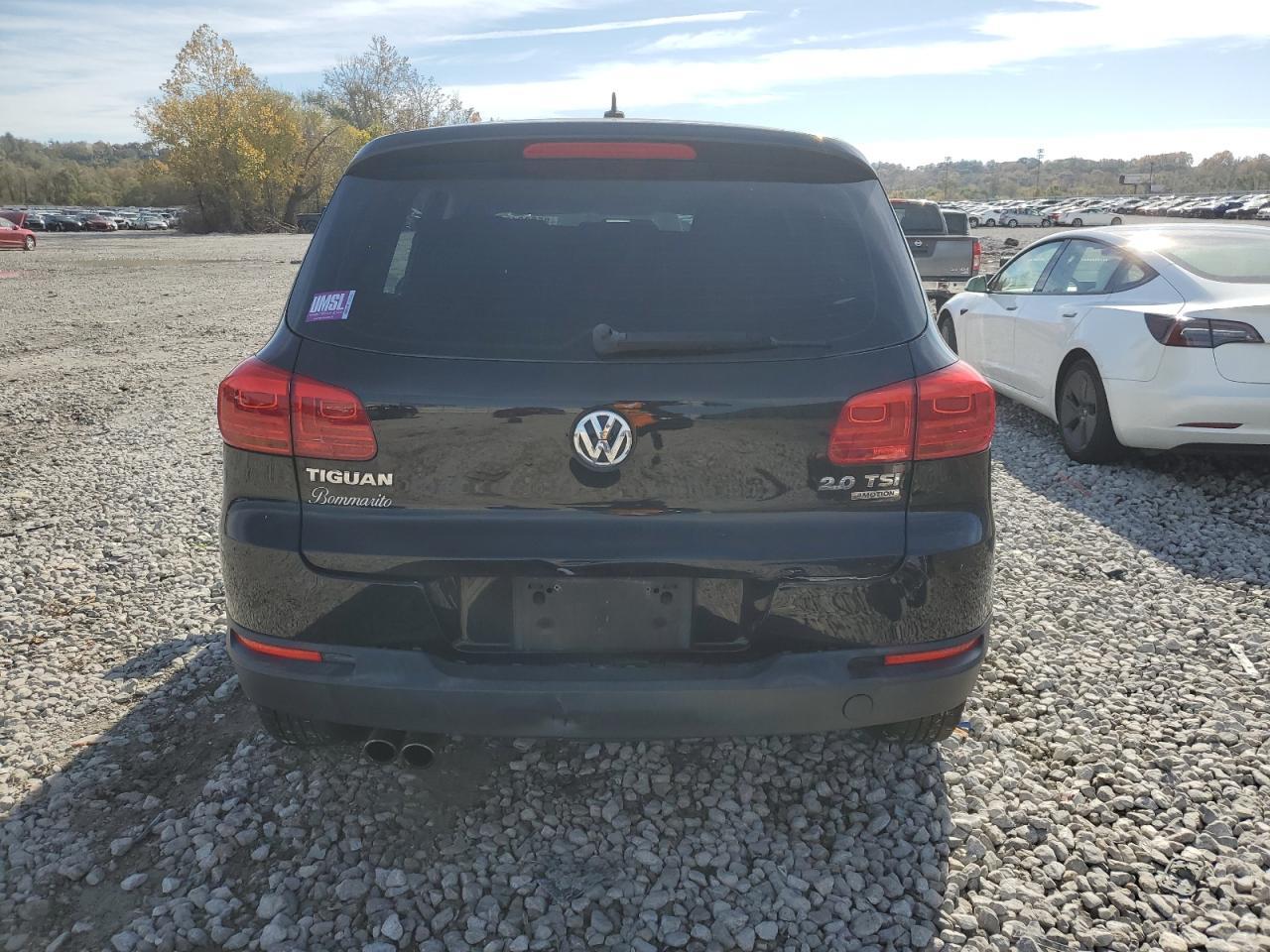 2012 Volkswagen Tiguan S - Фото 6