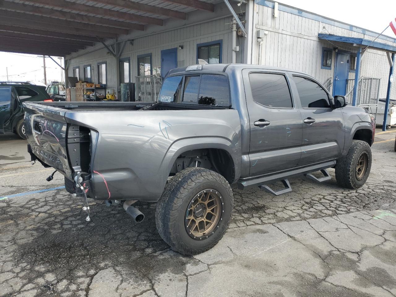 2023 Toyota Tacoma Double Cab - Фото 3