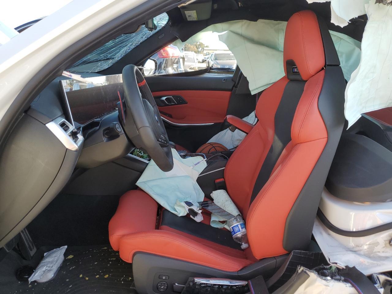 2025 BMW M3 Competition - Фото 7