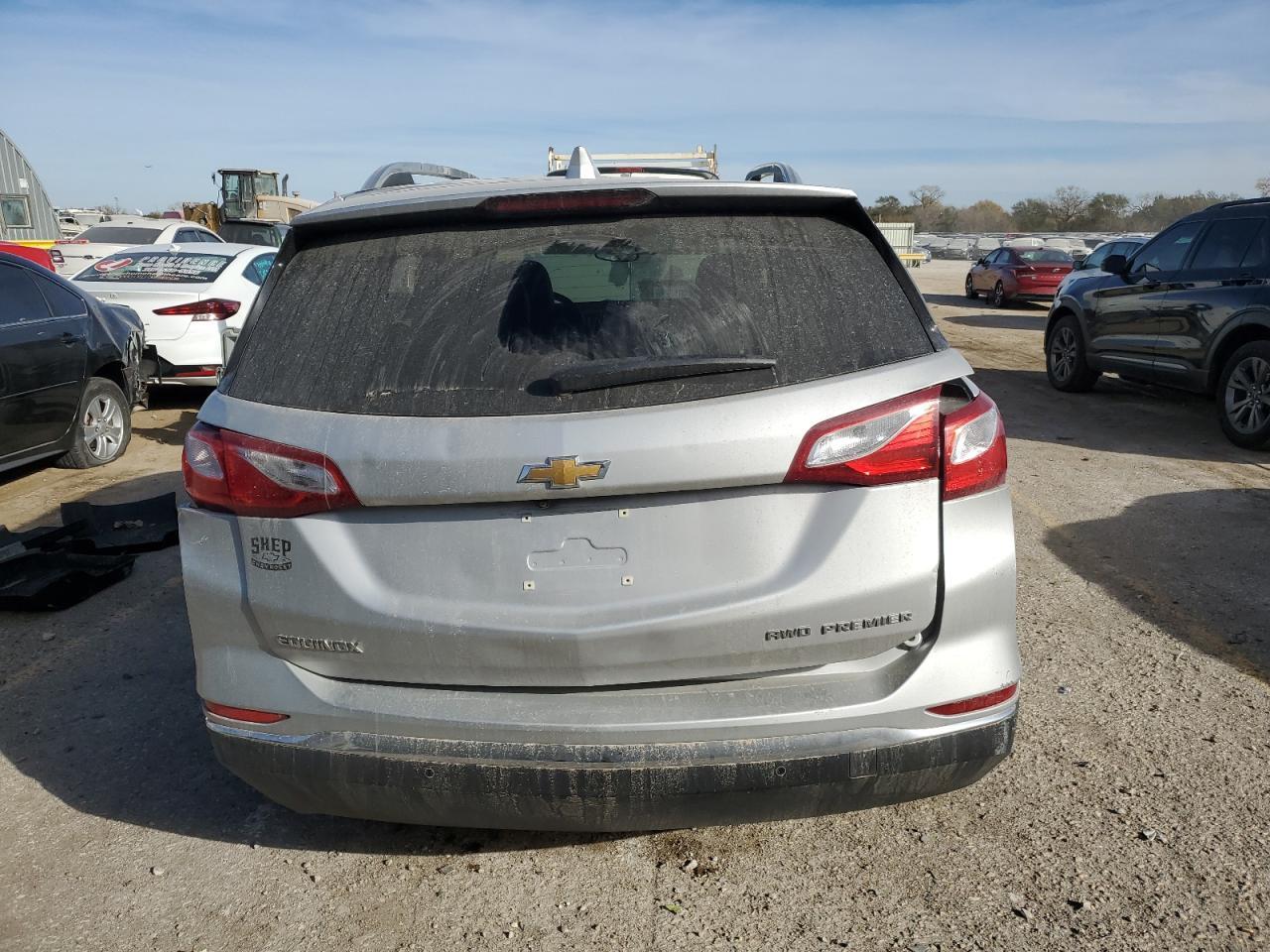 2021 Chevrolet Equinox Premier - Image 6
