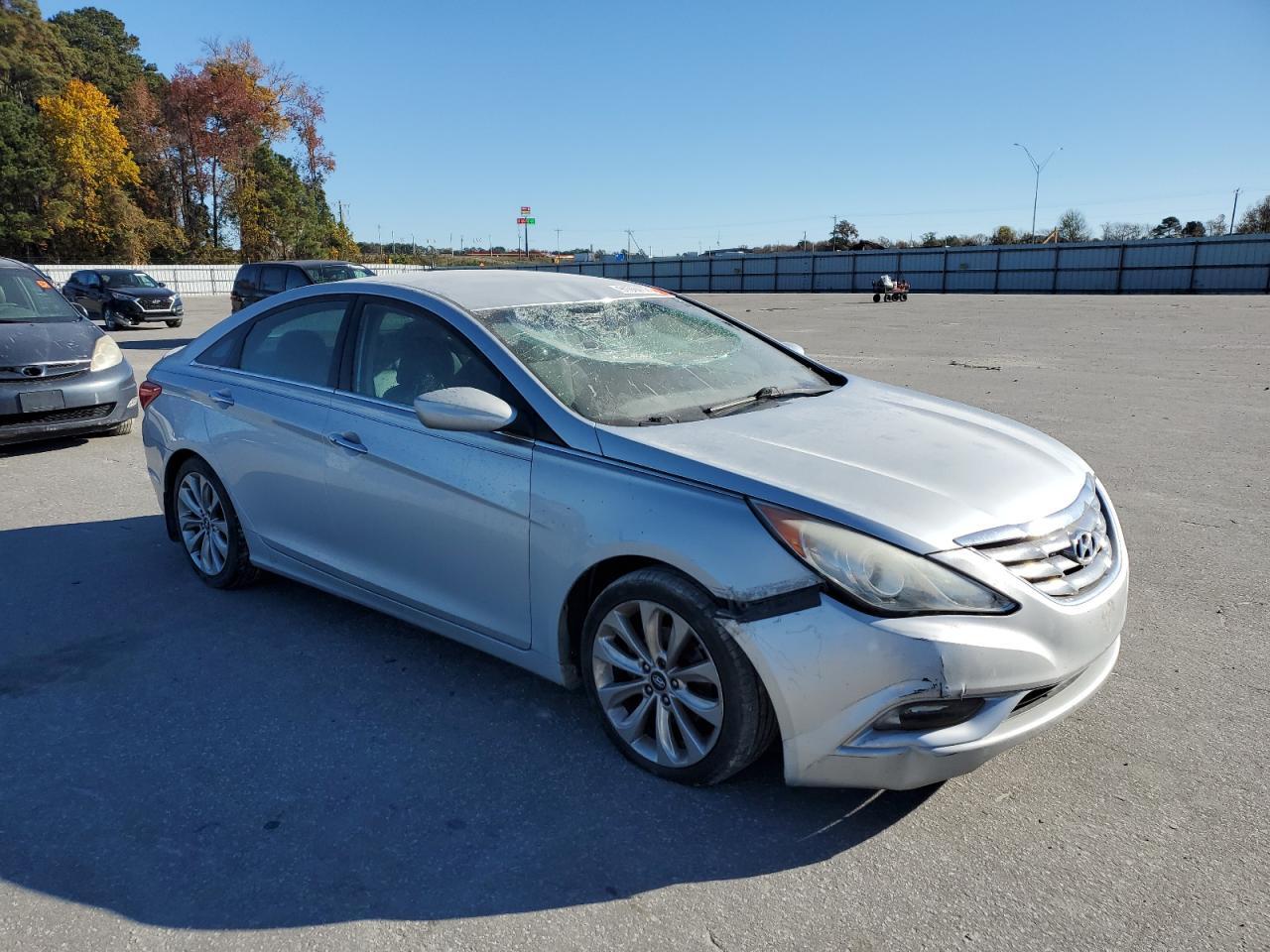 2013 Hyundai Sonata Se - Image 4