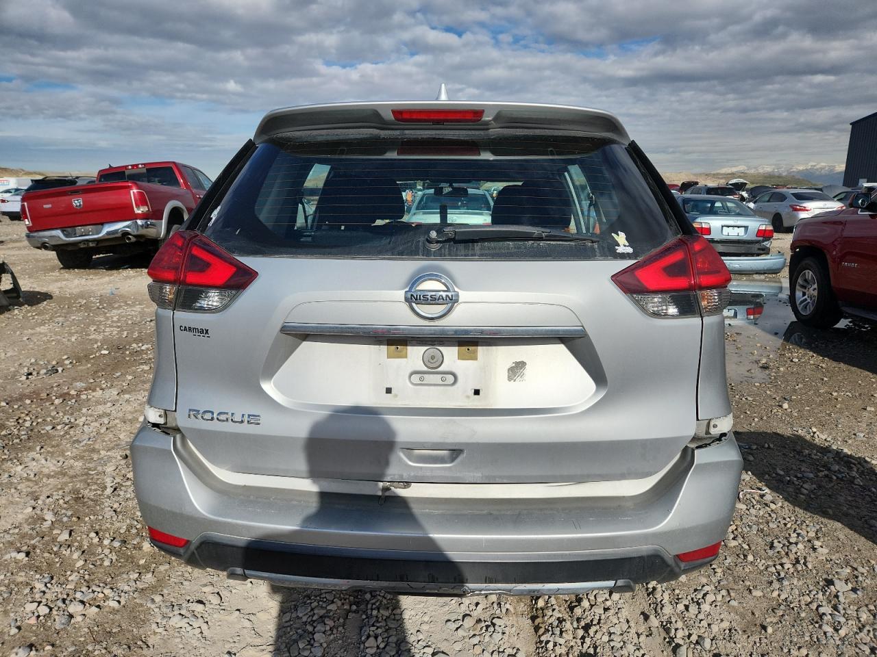 2017 Nissan Rogue S - Фото 6