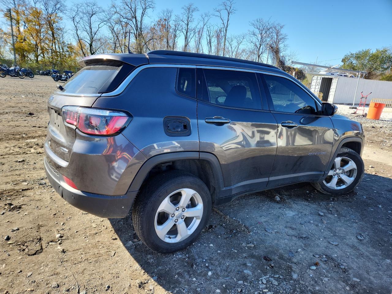 2020 Jeep Compass Latitude - Фото 3