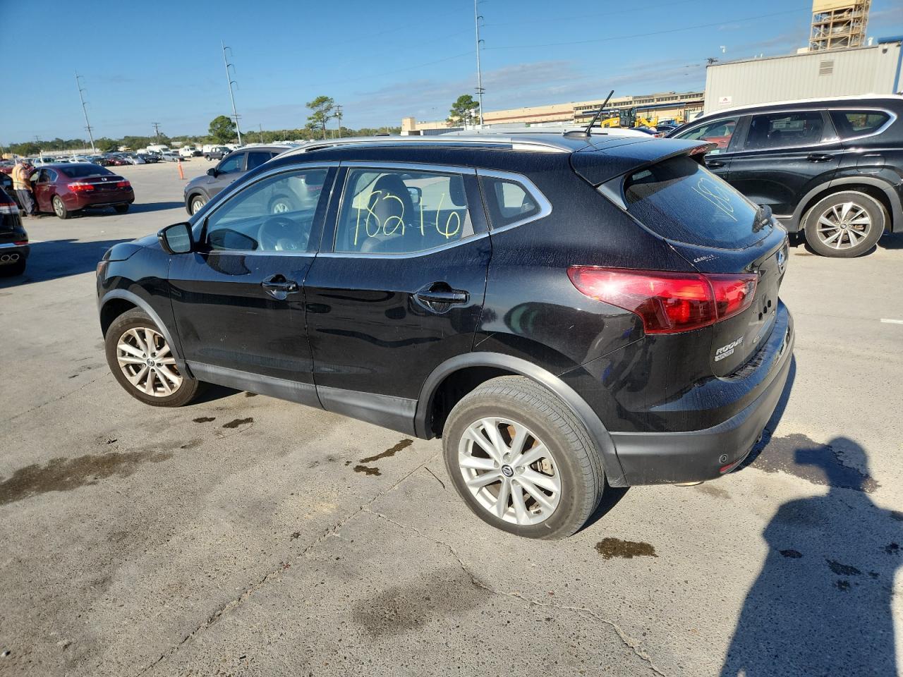 2019 Nissan Rogue Sport S - Фото 2