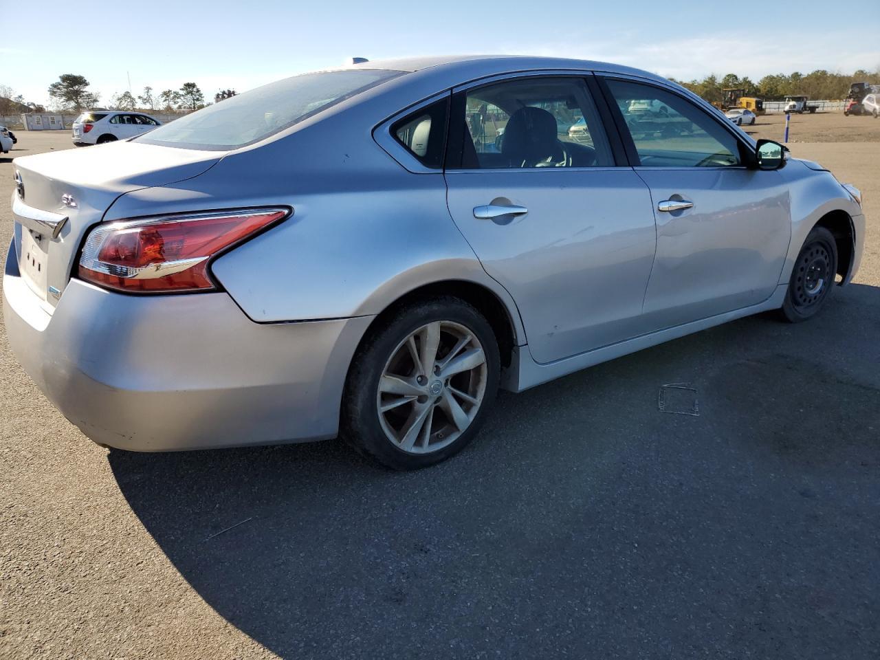 2013 Nissan Altima 2.5 - Фото 3