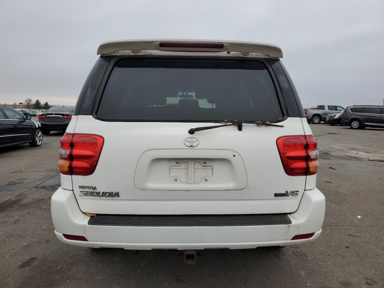 2002 Toyota Sequoia Limited - Image 6