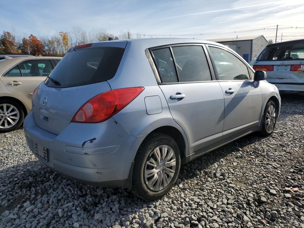 2009 Nissan Versa S - Фото 3