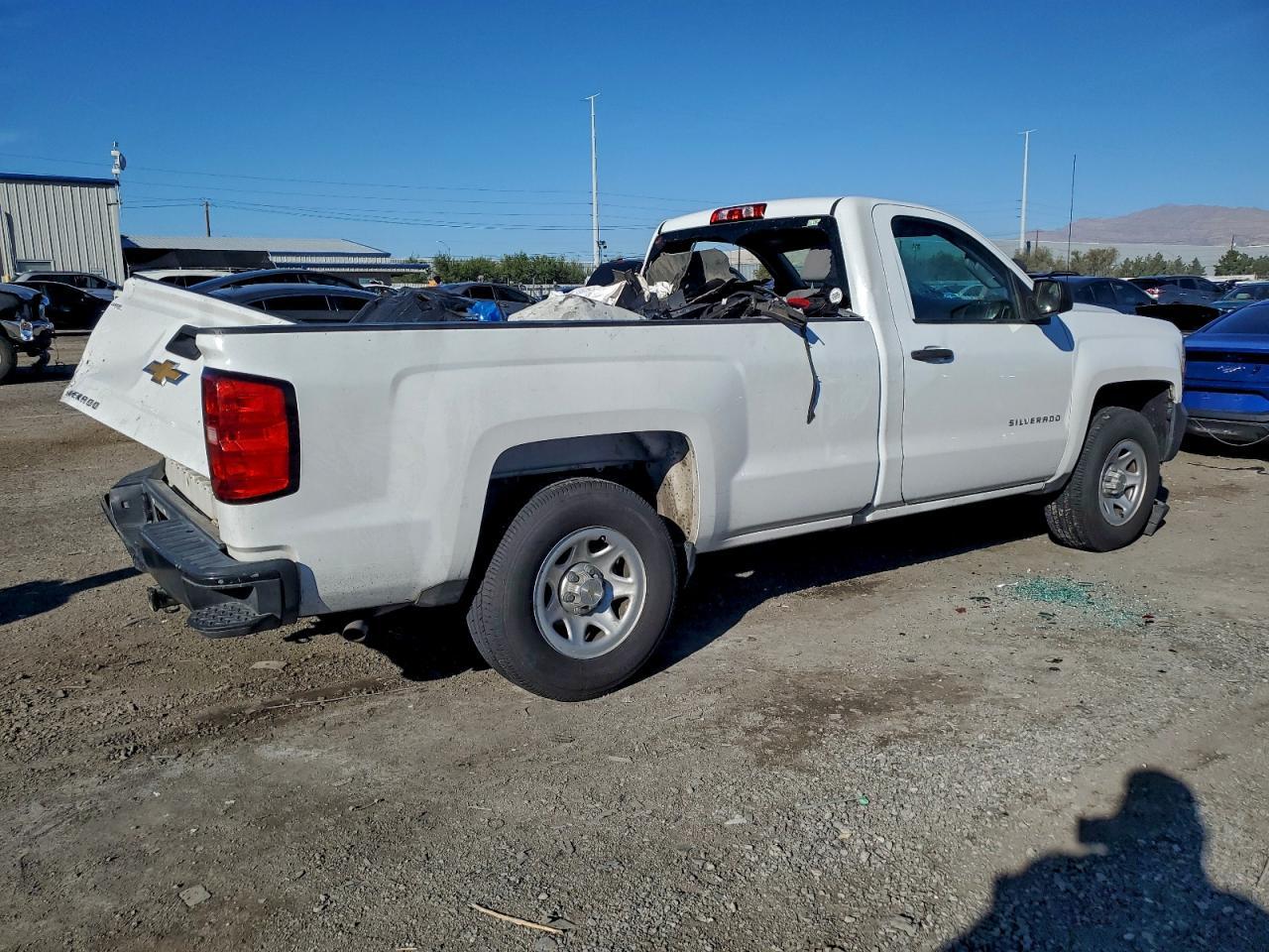 2016 Chevrolet Silverado C1500 - Фото 3