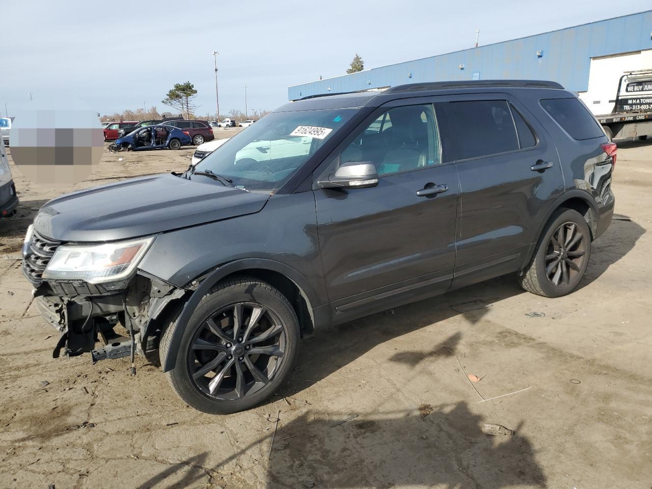 2017 Ford Explorer Xlt