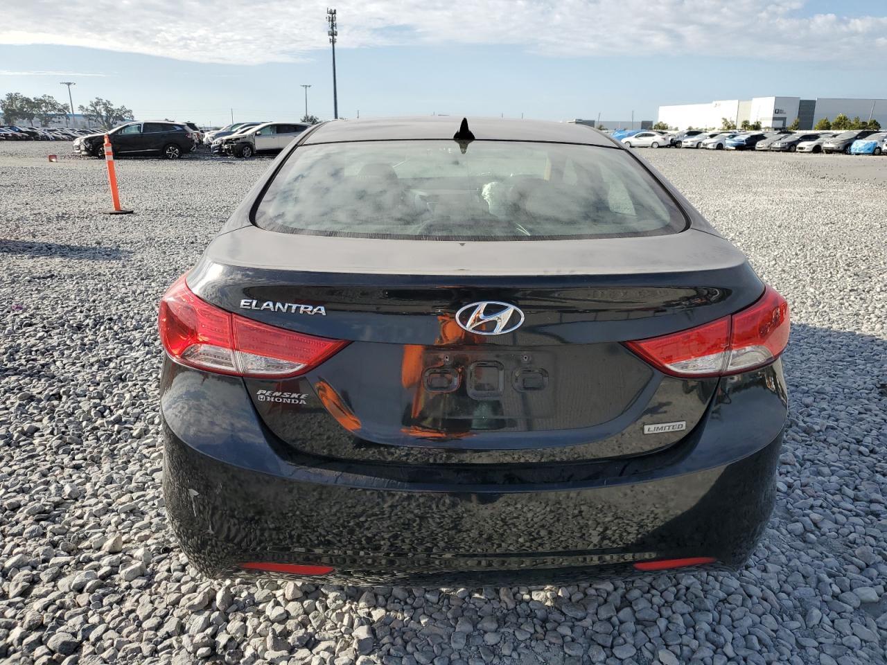 2012 Hyundai Elantra Gls - Фото 6