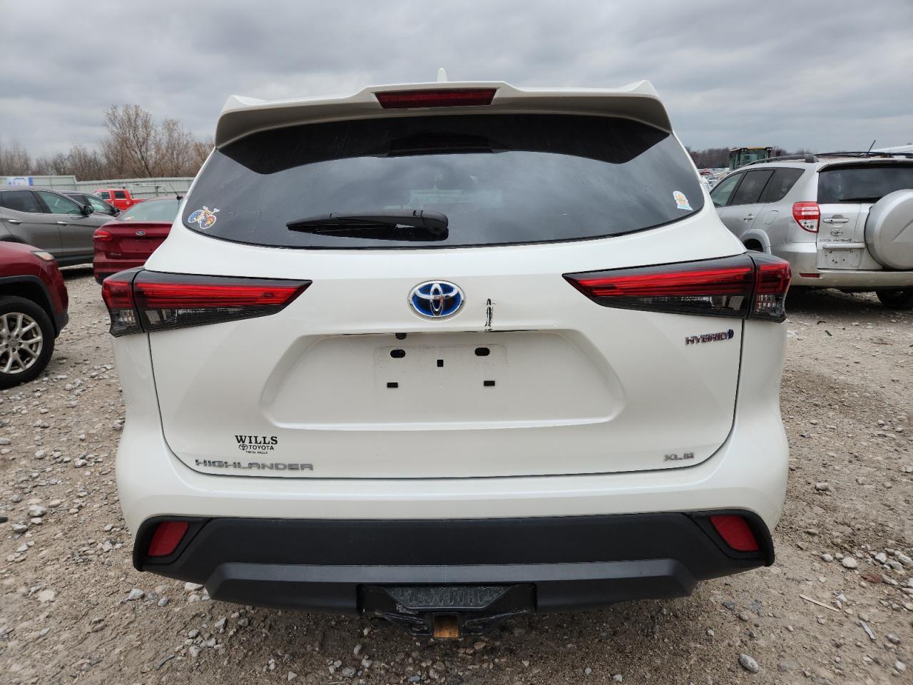 2021 Toyota Highlander Hybrid Xle - Image 6