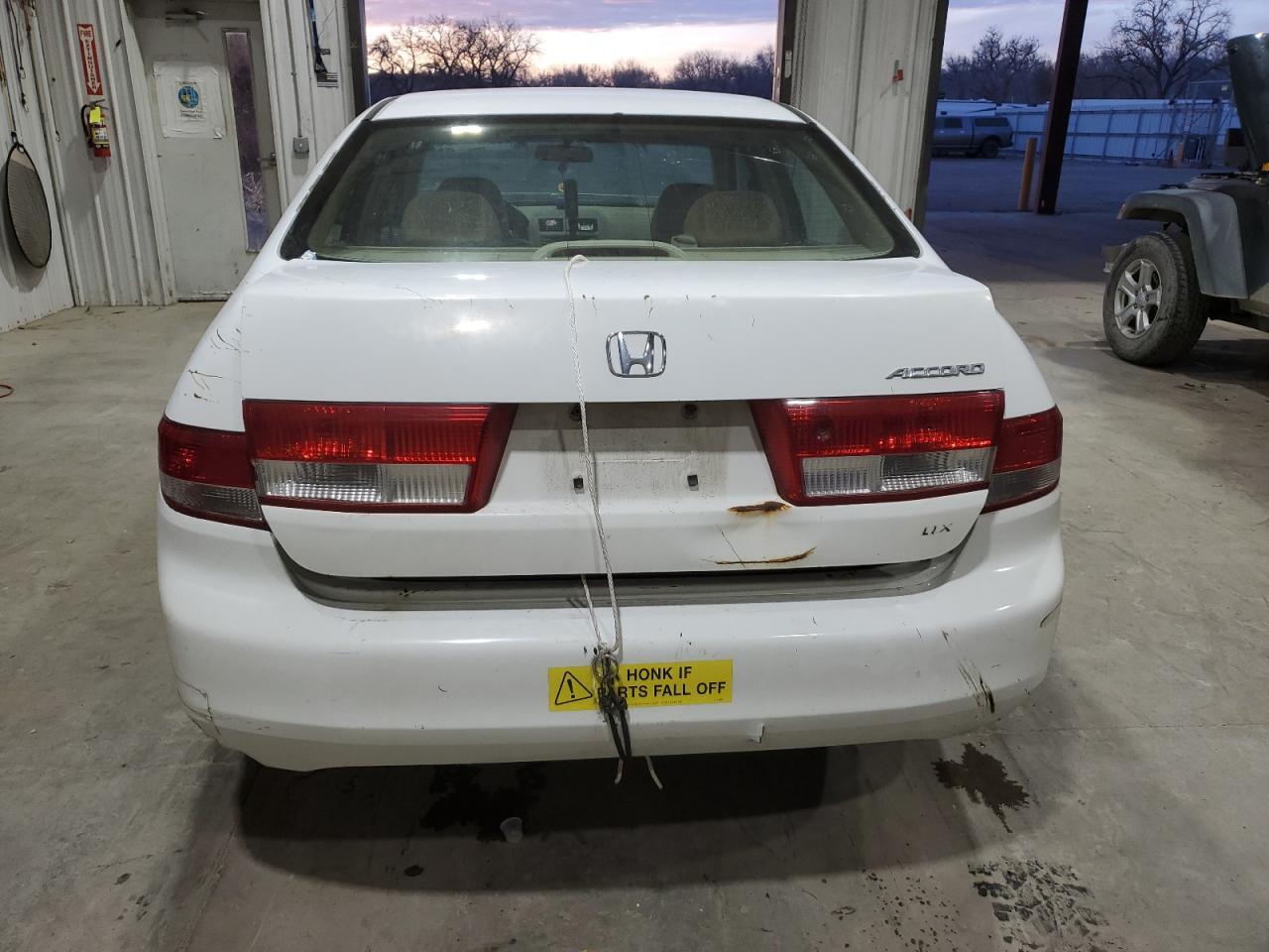 2004 Honda Accord Dx - Фото 6
