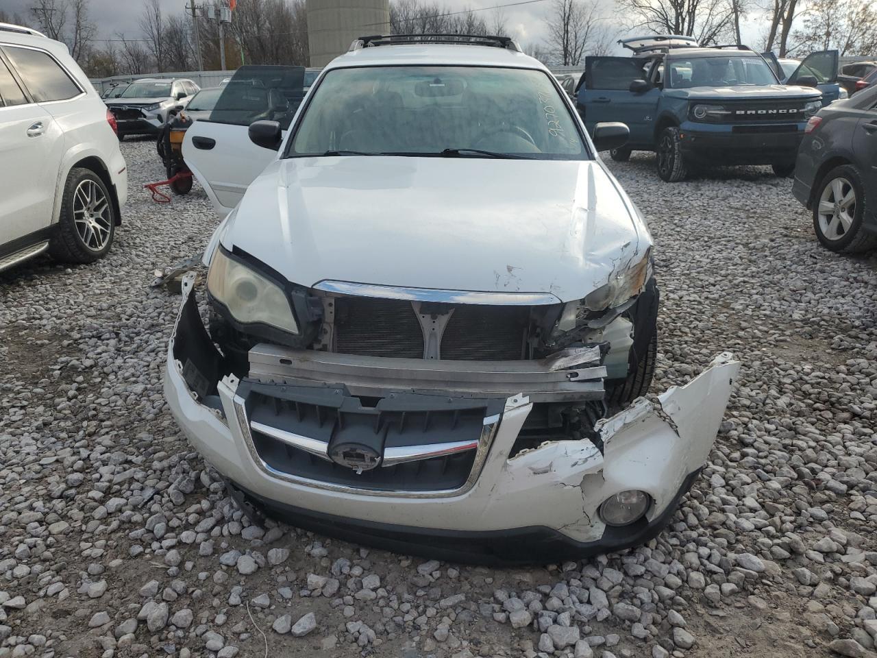 2009 Subaru Outback 2.5I - Фото 5