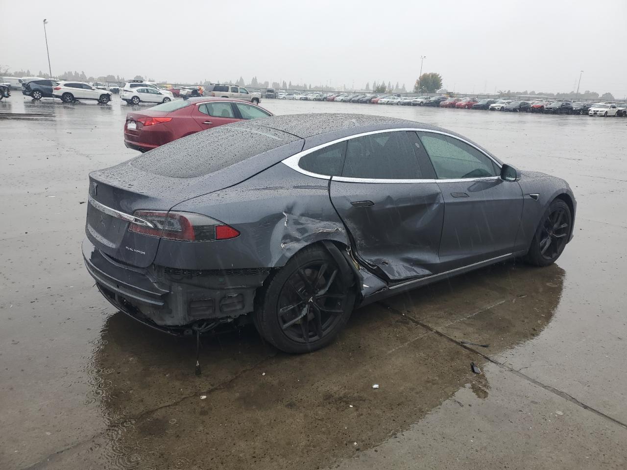 2021 Tesla Model S - Image 3