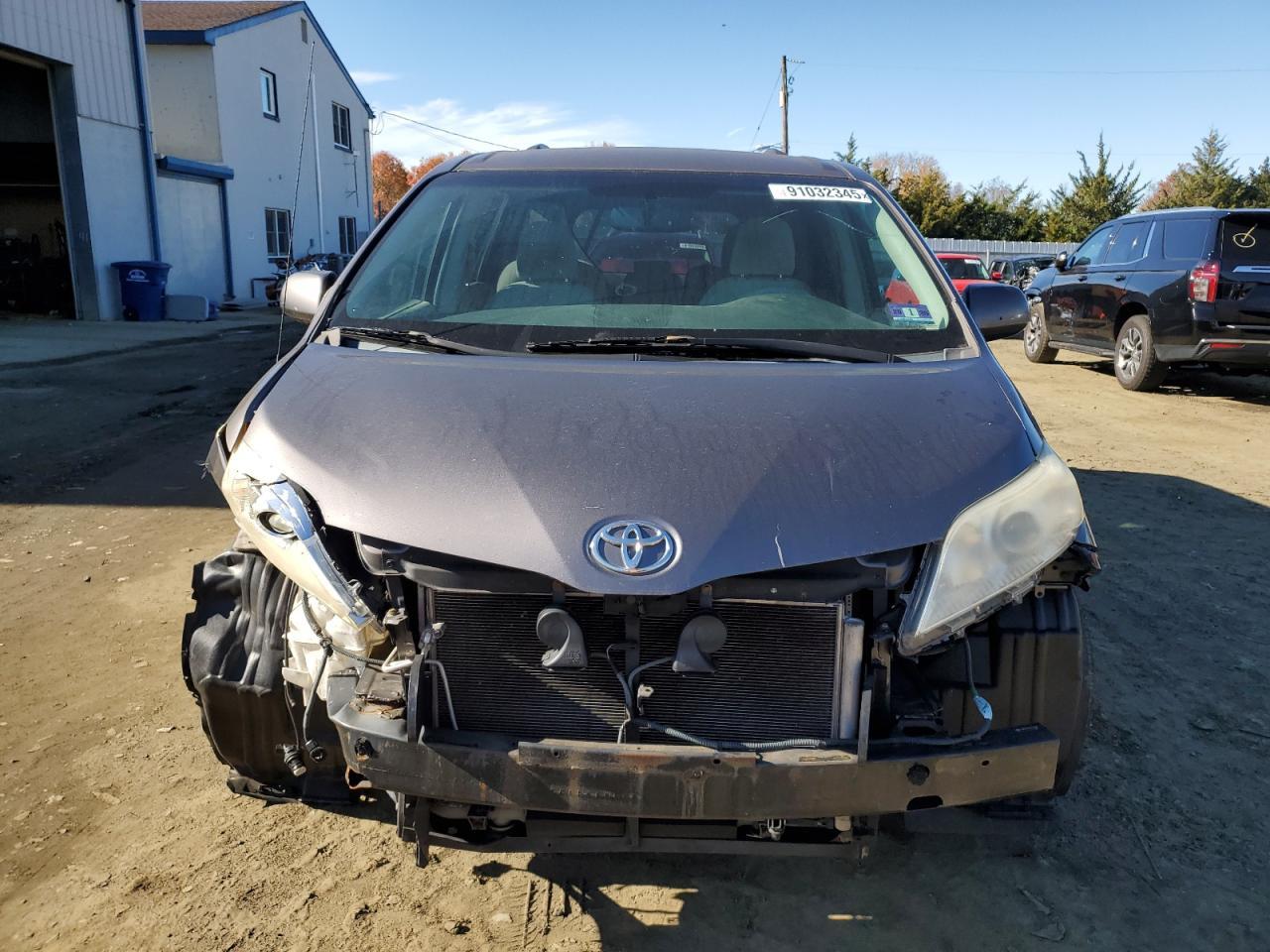 2011 Toyota Sienna Le - Фото 5