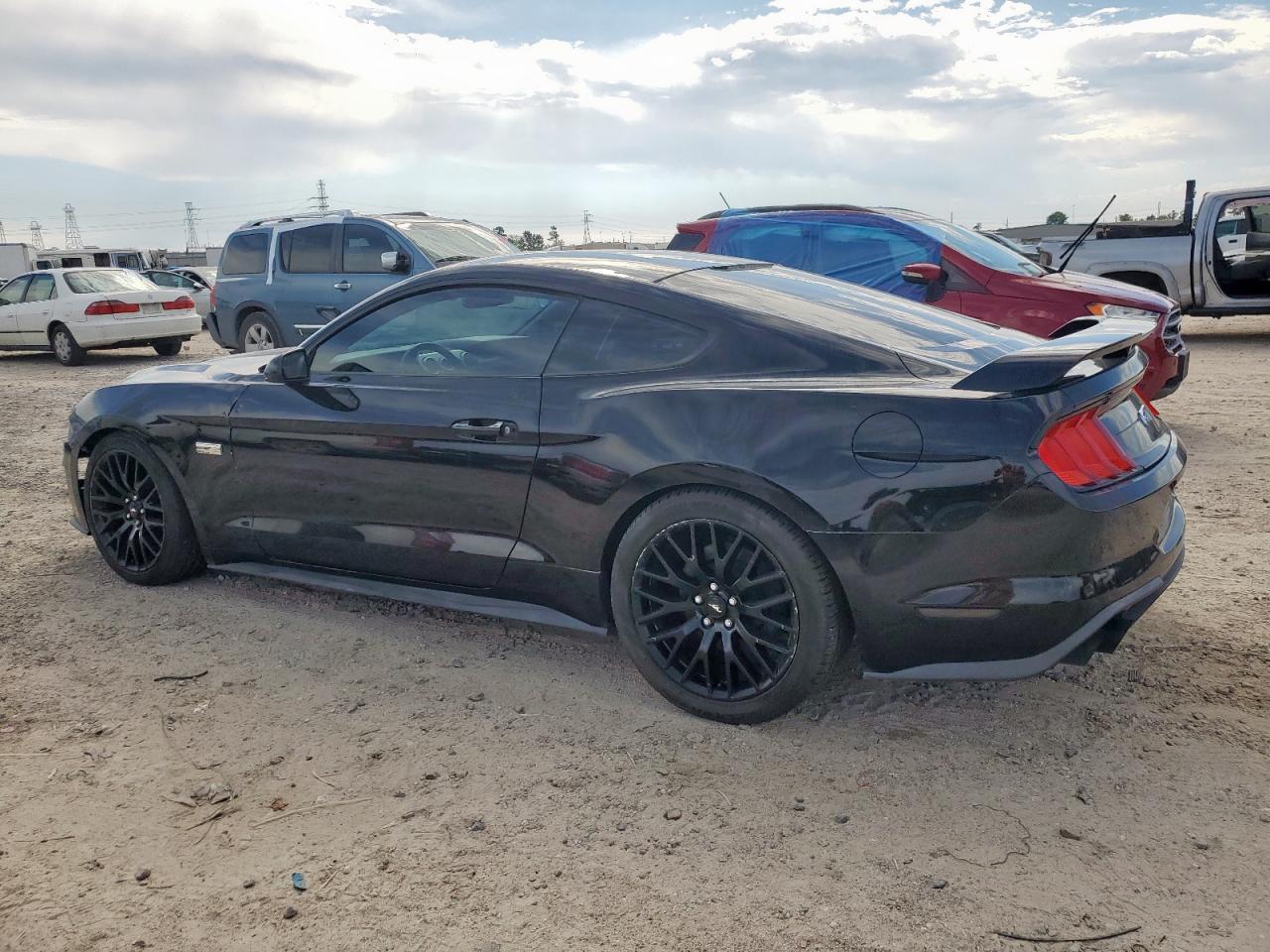 2018 Ford Mustang Gt - Фото 2
