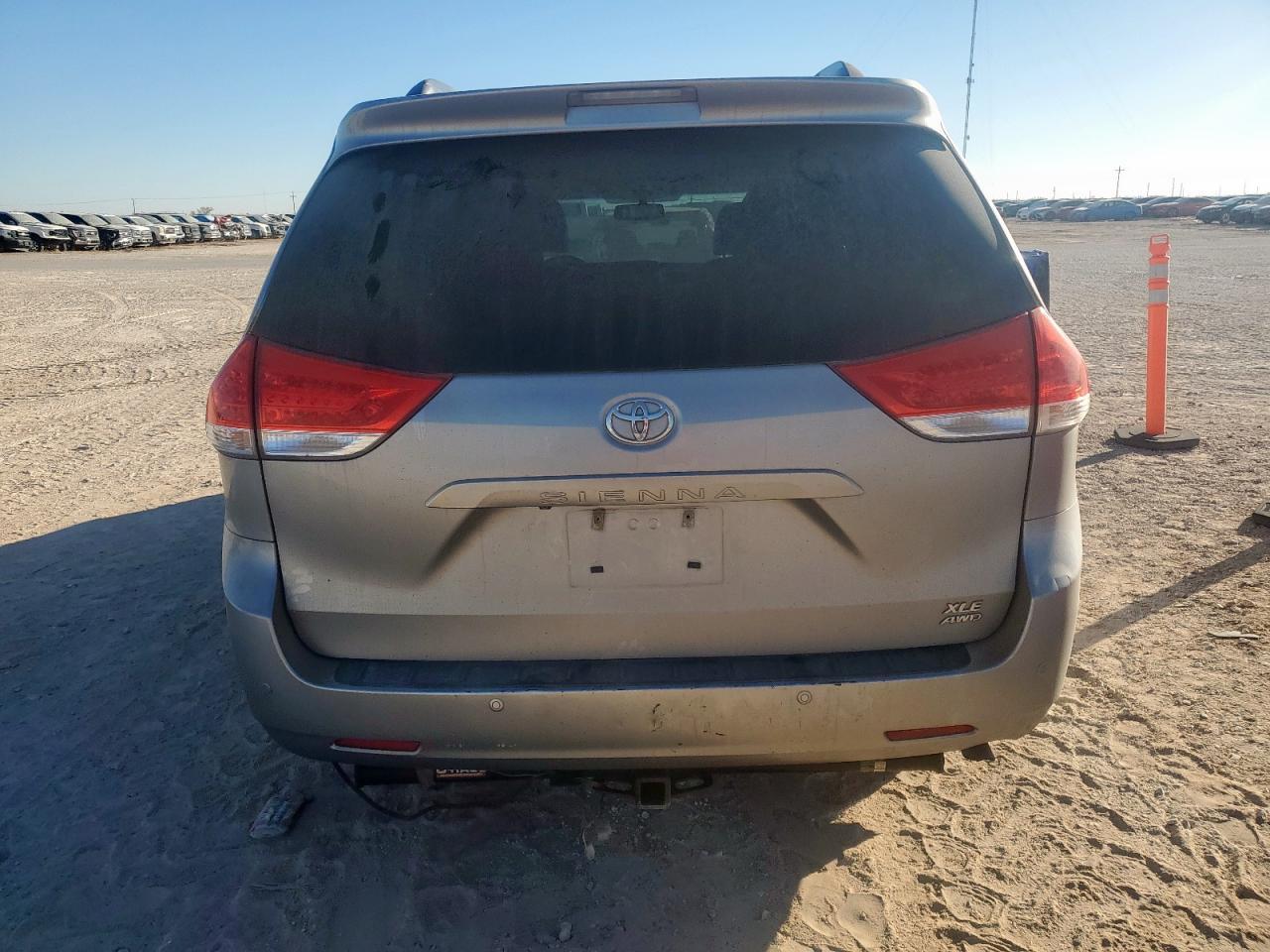 2012 Toyota Sienna Xle - Image 6