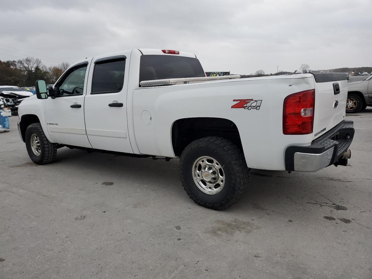 2008 Chevrolet Silverado K2500 Heavy Duty - Фото 2