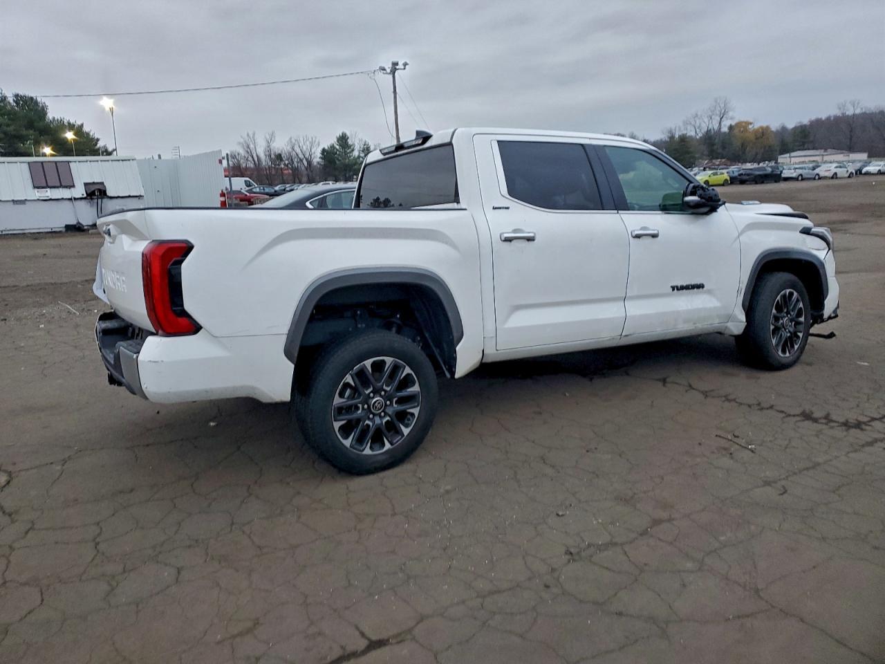 2023 Toyota Tundra Crewmax Limited - Image 3