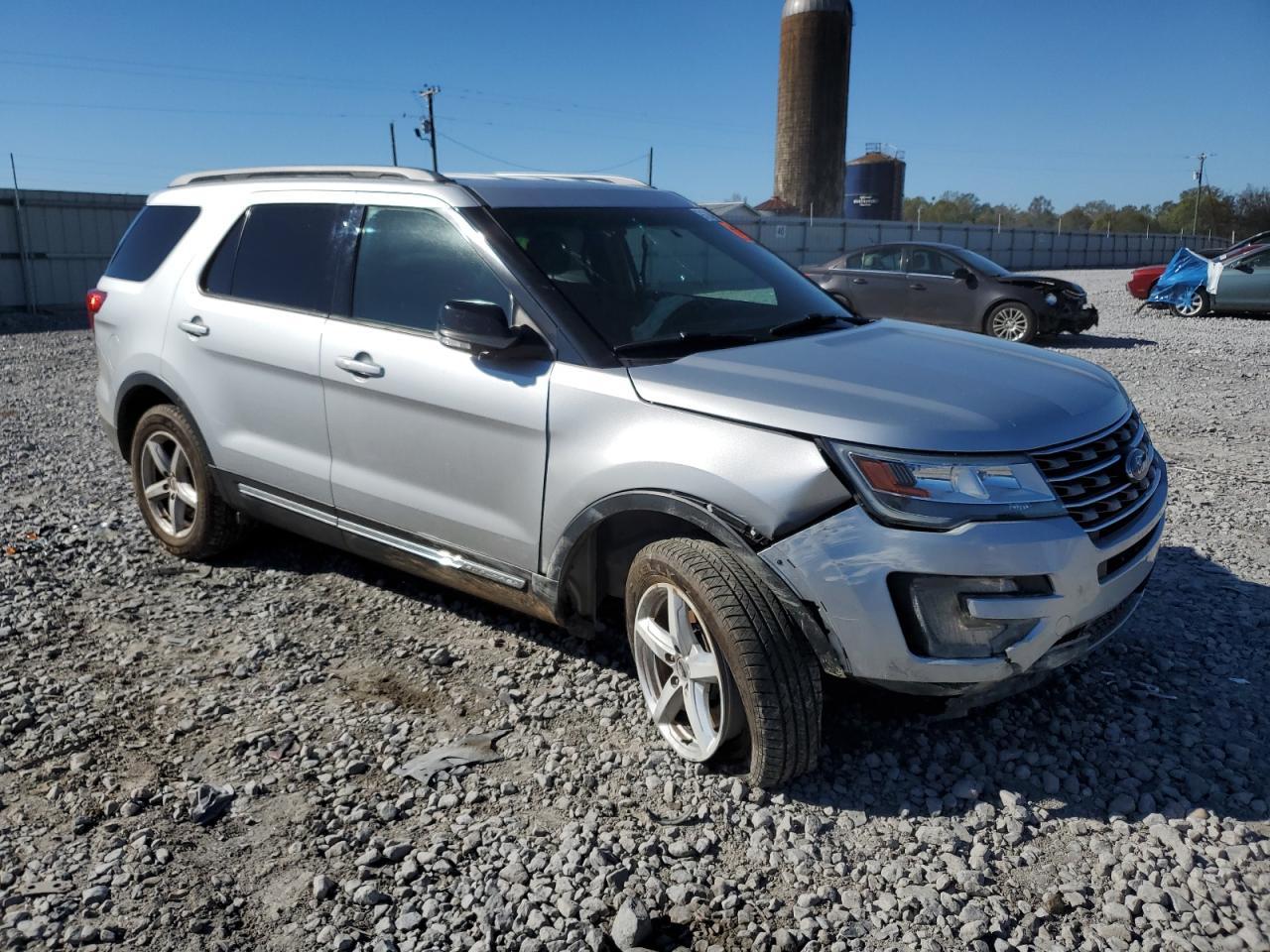 2016 Ford Explorer Xlt - Image 4