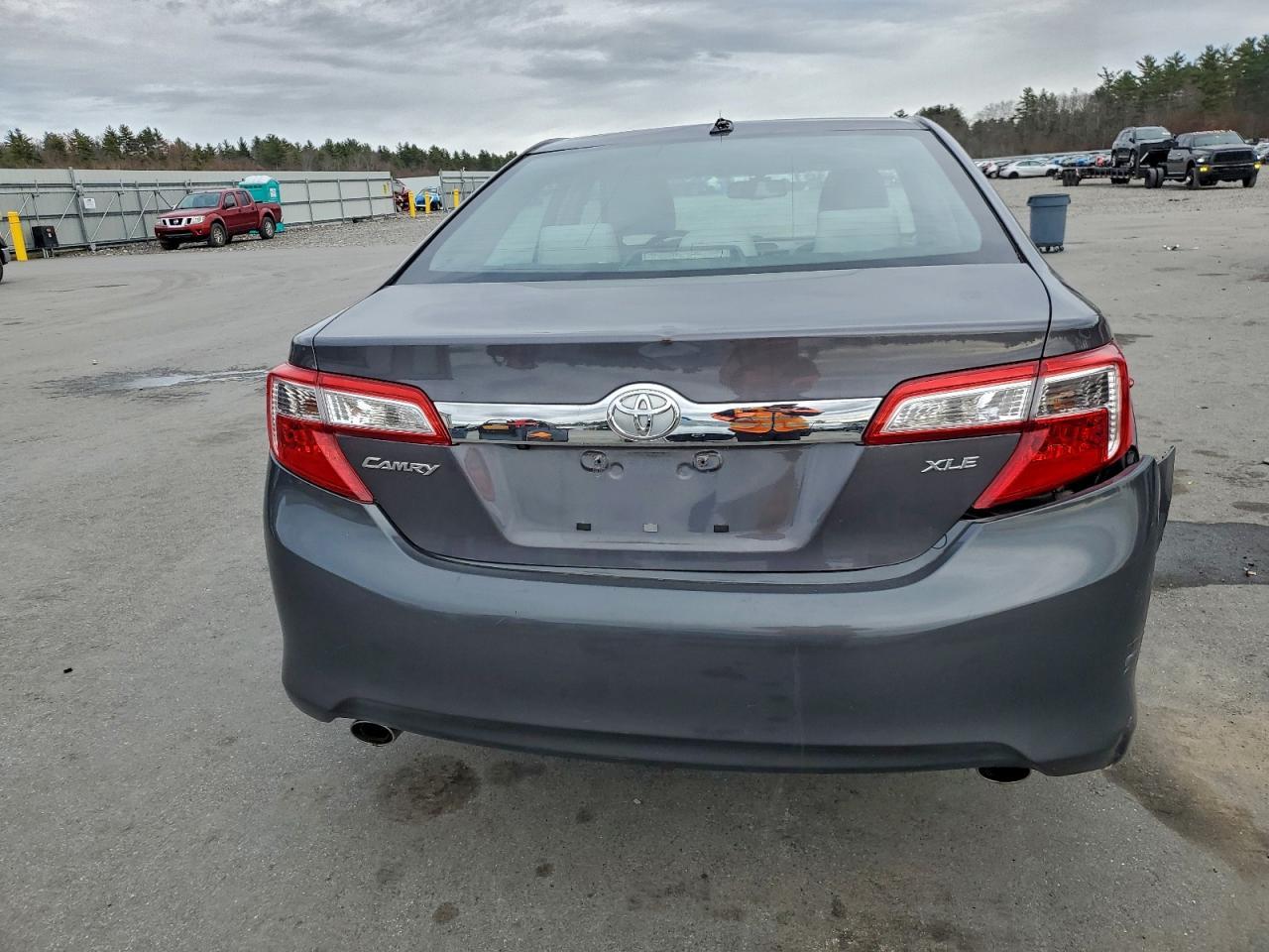2014 Toyota Camry Se - Фото 6