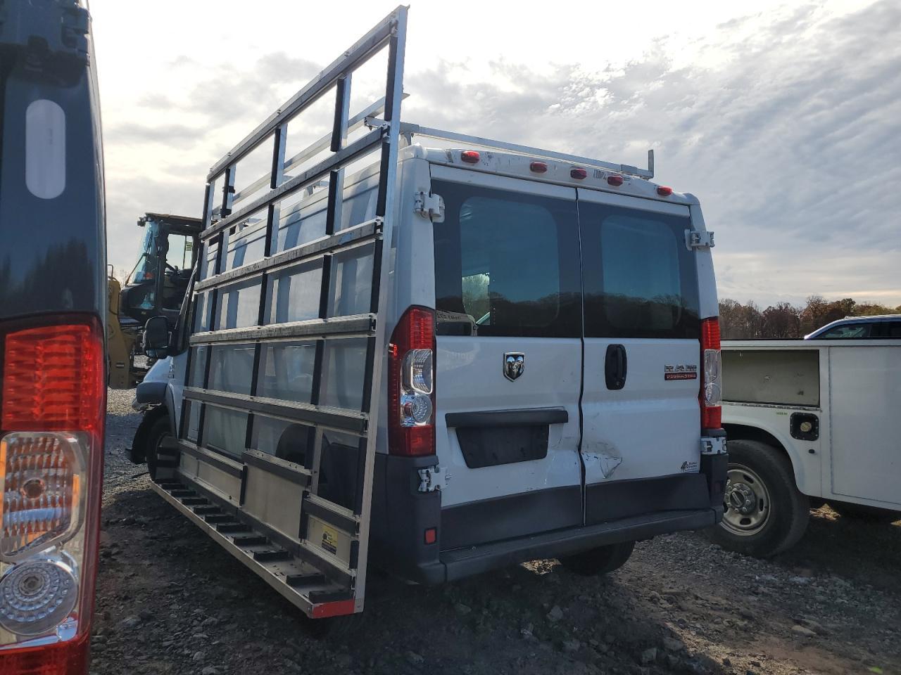 2014 Ram Promaster1500 Delivery Van - Фото 2